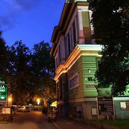 West Ende Bed & Breakfast *