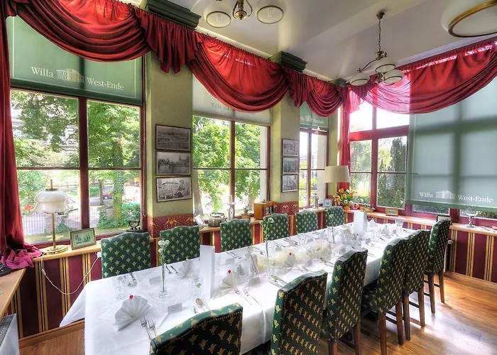 West Ende שצ'צ'ין